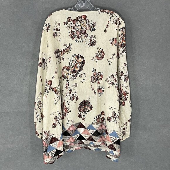 Maurices Top Women Sz‎ 2X V-Neck Floral Lace Patchwork Peasant Boho - Picture 2 of 16